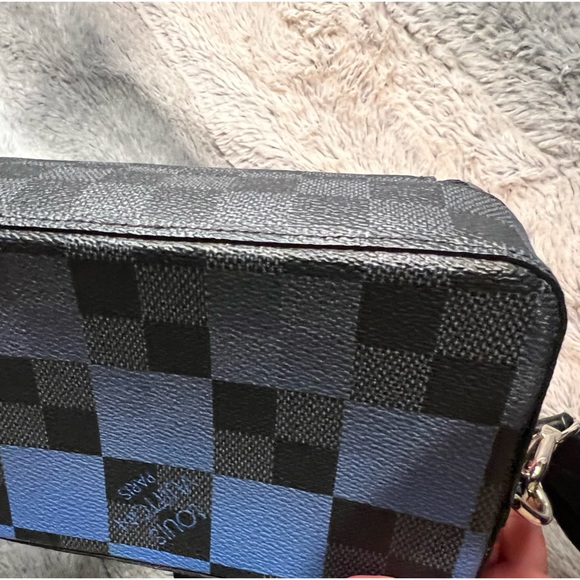 ‼️SOLD‼️Limited Edition Alpha Graphite UNISEX Bumbag💙🖤💙 - Picture 10 of 16